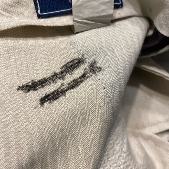 Chaps 40W X 32L 100% Wool
Brown striped Single breast  Men Suit - Picture 12 of 12